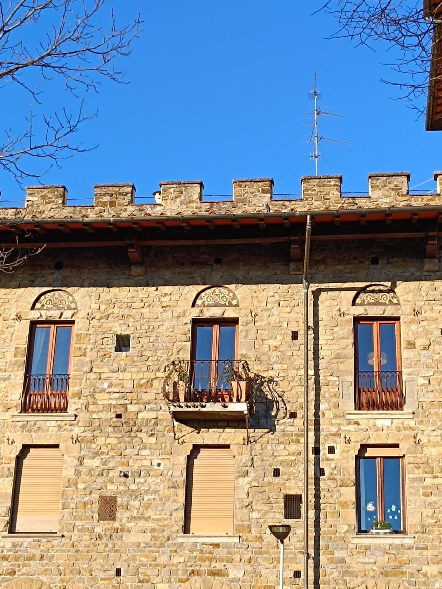 Florence Castle Apartment 2 Bedrooms, 2 Bathrooms Luaran gambar