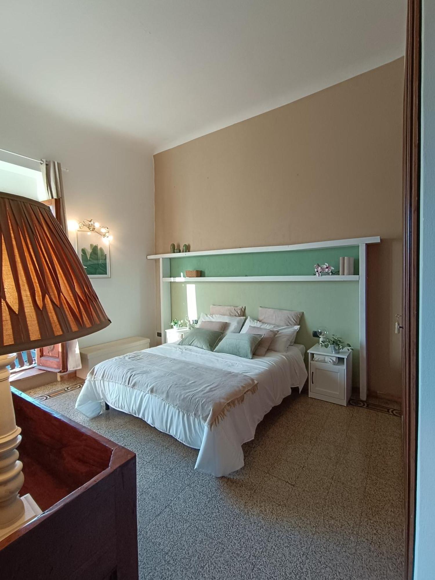 Florence Castle Apartment 2 Bedrooms, 2 Bathrooms Luaran gambar